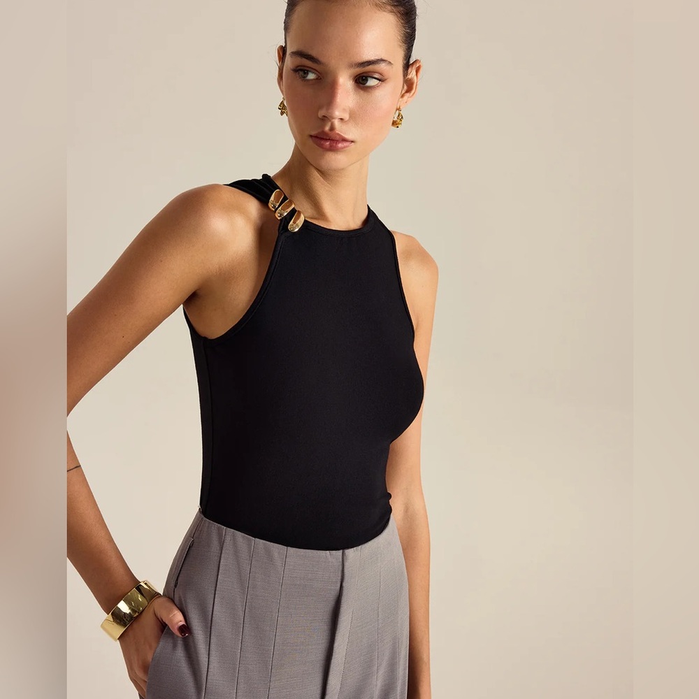 Commense Black Sleeveless Jersey Top with Decorative Shoulder Detail - Picture 4 of 6